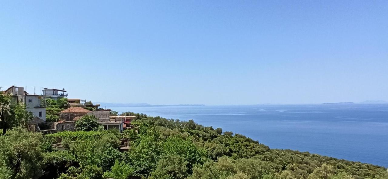 Villa Family Bitri Piqeras Exterior photo